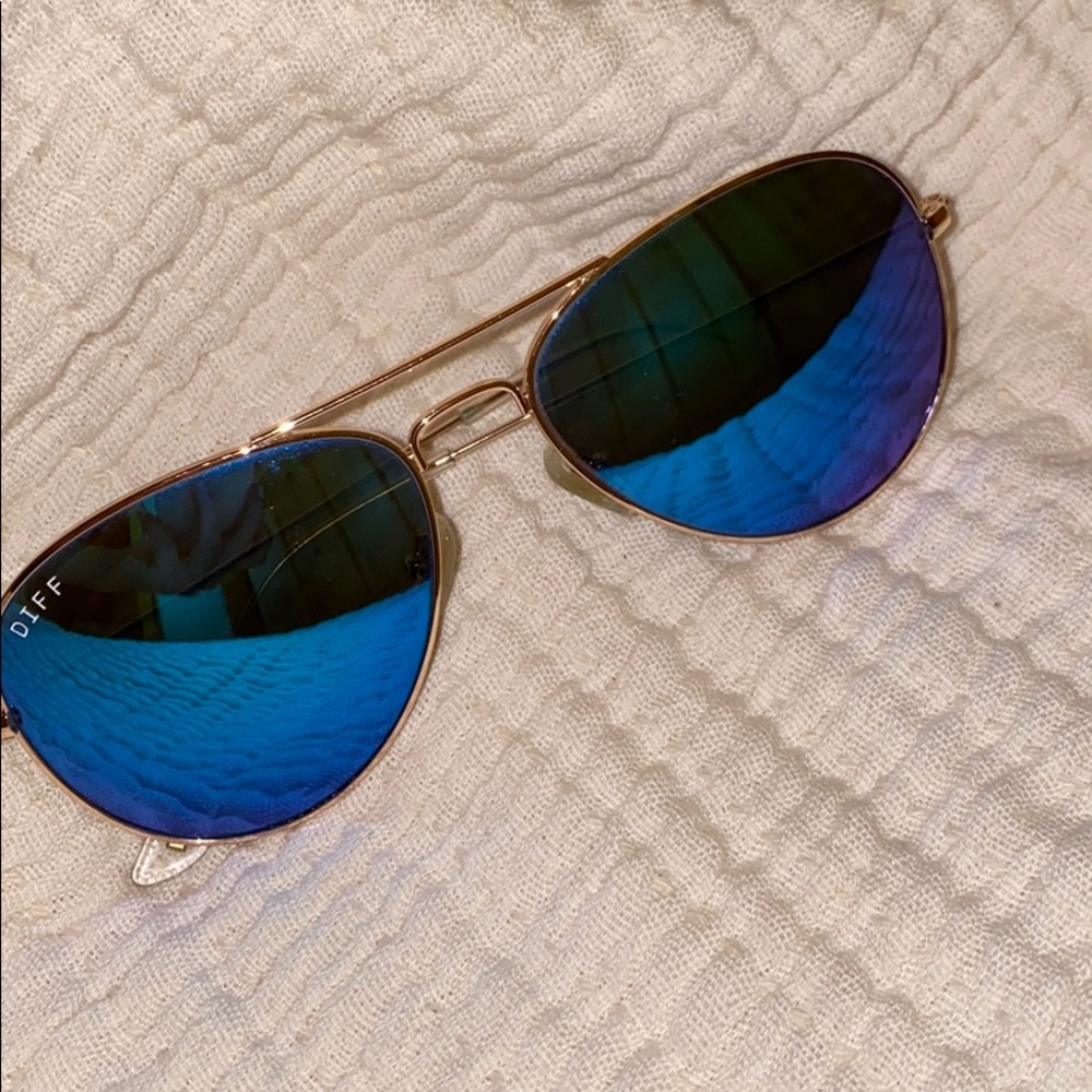 Gold Blue Mirror Sunglasses